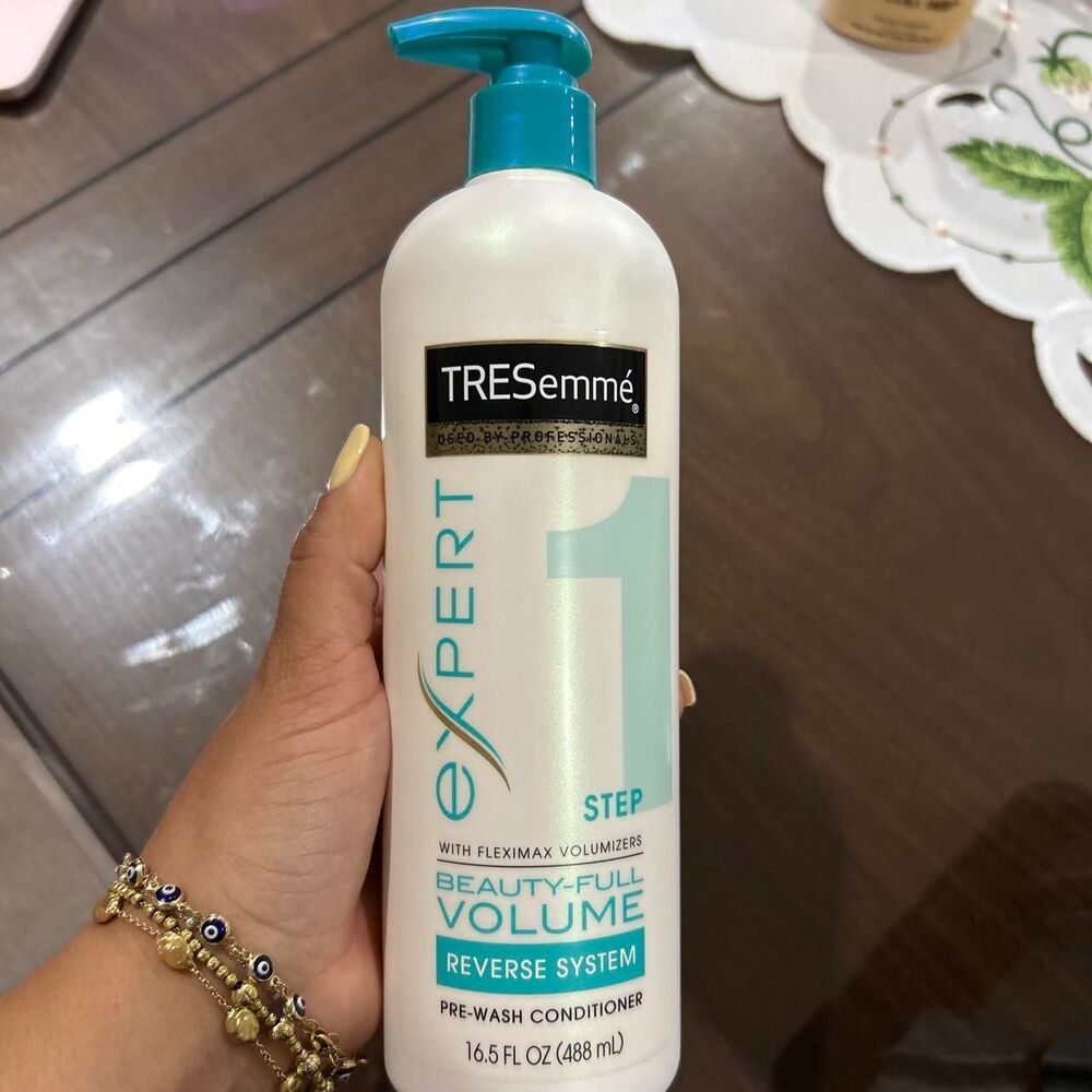 Tresemme White Hair-products - Picture 2 of 3